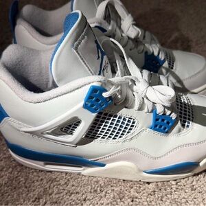 Jordan Retro White and Blue Low-Top Sneakers